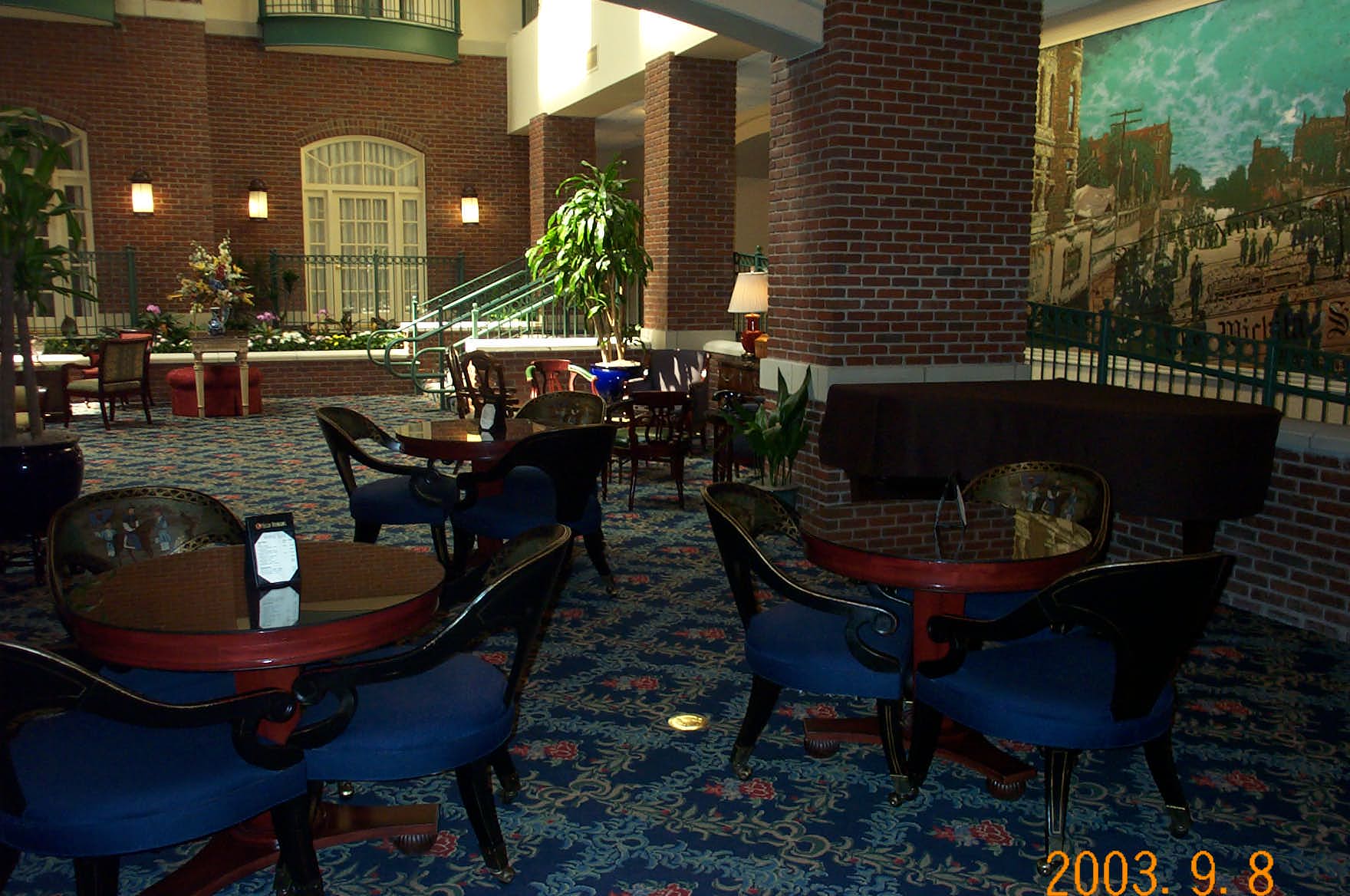 The piano bar lounge in the Hotel